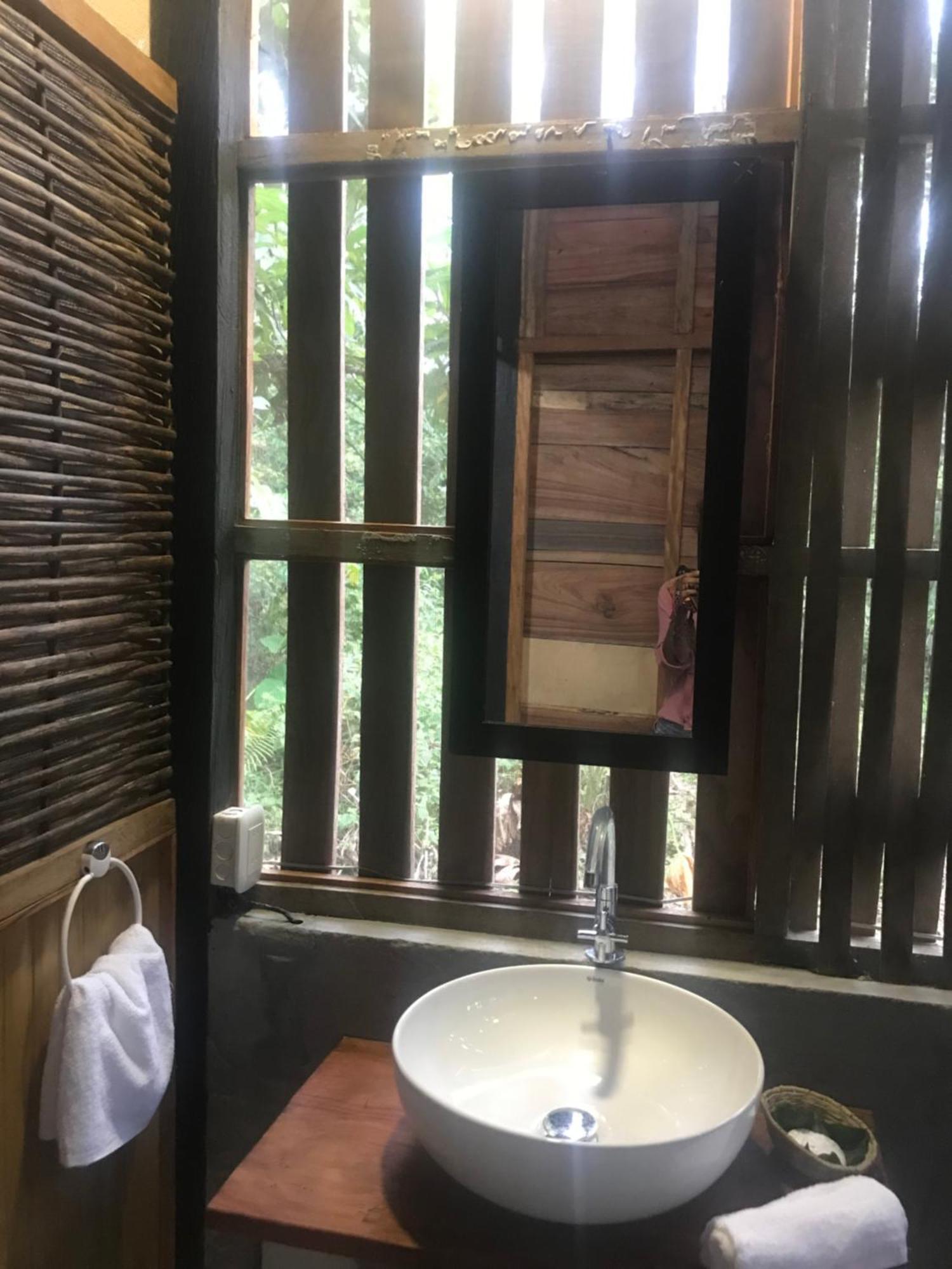 Amazona Lodge Leticia Bagian luar foto
